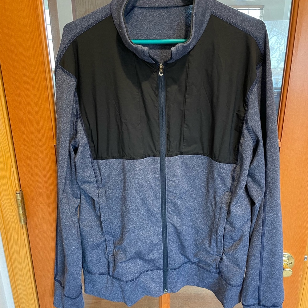Lululemon Men's Blue and Black Athletic Jacket, Large